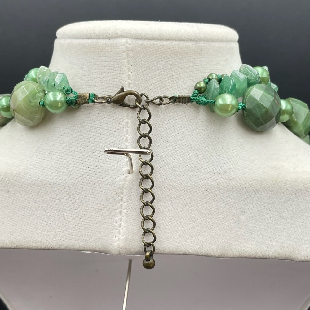 Vintage Green Faceted Green Agate Pearls Beaded Multi-Stranded Lobster Necklace - Picture 7 of 8